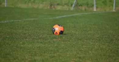 Drama, straffespark og sene afgørelser: Runde 19 i Primera Nacional 2025