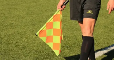 Primera Nacional runde 17: sene afgørelser, straffesparksdrama og solide udebanesejre