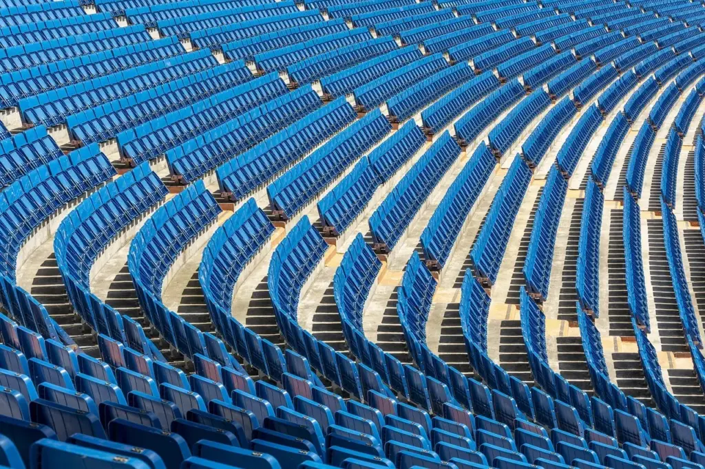 Hvornår åbner portene til Independiente-kampe?