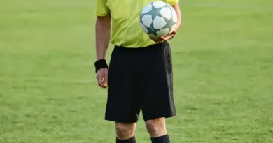 Primera Nacional 2025 – Runde 33: Sene udligninger, røde kort og tre målløse møder