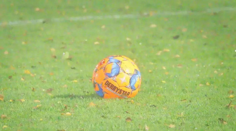 Primera Nacional runde 20: sene udligninger, røde kort og smalle sejre over hele Argentina