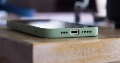 Skal jeg ringe tilbage til telefonnummer 87 38 37 37?