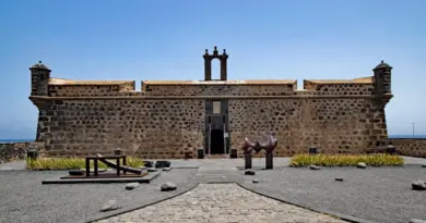 Skyggepladser og familieafsnit på Estadio Amalfitani