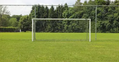 Smalle sejre, sene afgørelser og flere røde kort – komplet overblik over Primera Nacional runde 22